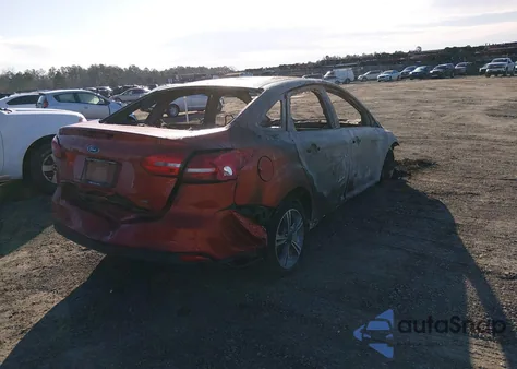 2018 Ford Focus Se z USA, uszkodzony, nr VIN 1FADP3F29JL255579